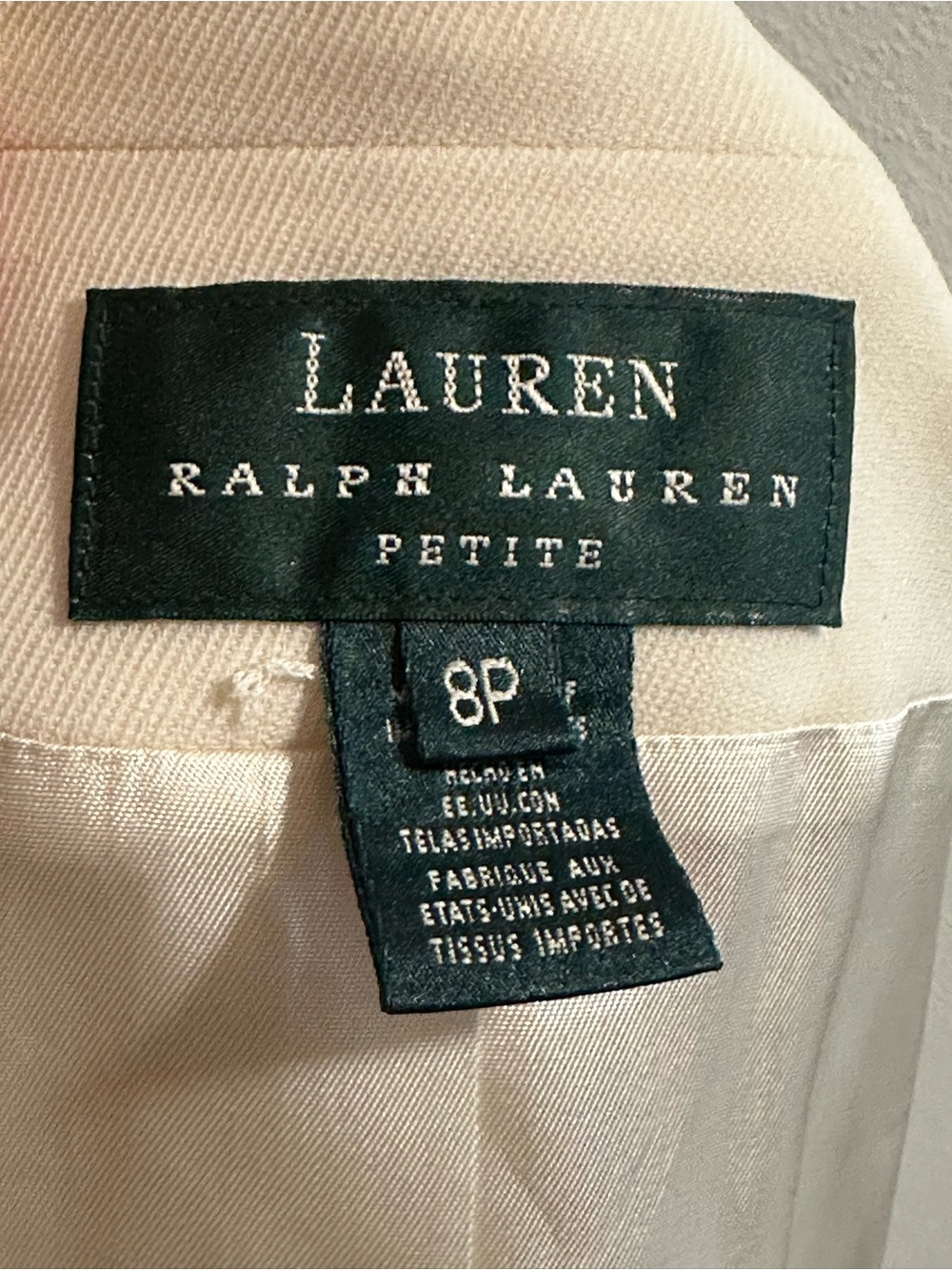 Lauren Ralph Lauren Cream Wool Blazer with Embroidered Crest. Vintage! Size 8P. - Picture 7 of 13